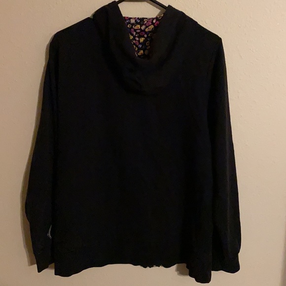 Lightweight jacket - Picture 2 of 3